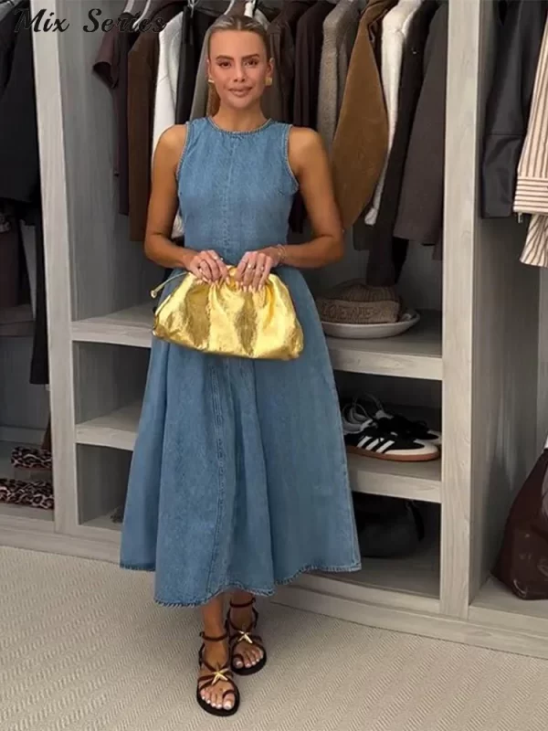 Fashion Denim Backless Dress Women's O-neck Lace Up Sleeveless High Waisted Pleated Dresses 2025 Summer New Lady Elegant Robe 4