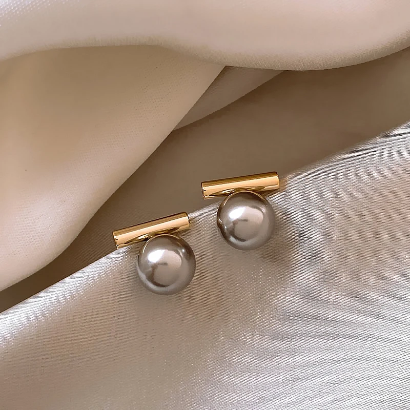 New French Minimalist Grey Imitation Pearl Pendant Earrings 2025 Fashion Jewelry Daily Wear Accessories for Girls Women‘s Party-4