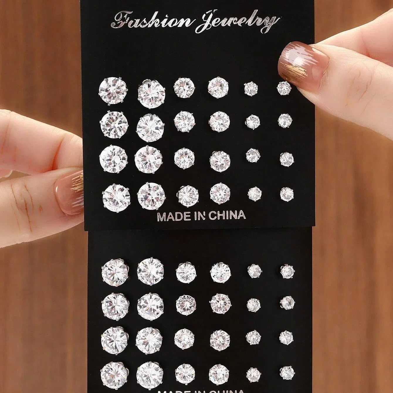 12 Pairs Of Luxurious, Simple, Shiny, And Caring Zirconia Decorative Earrings Are Suitable For Gifts To Parties,And Couples-1