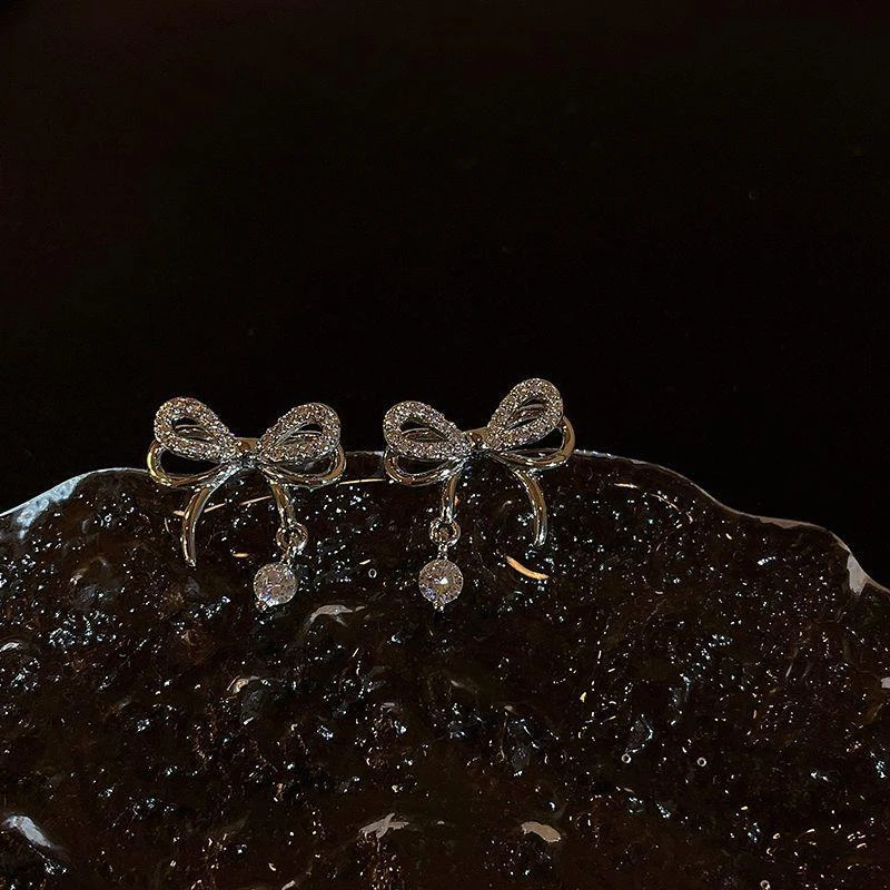 JWER Trend Elegant Alloy Bowknot Zircon Small Studs Earring Korea Charm Chic Women Crystal Piercings Jewelry for Teens-6 JWER Trend Elegant Alloy Bowknot Zircon Small Studs Earring Korea Charm Chic Women Crystal Piercings Jewelry for Teens-6