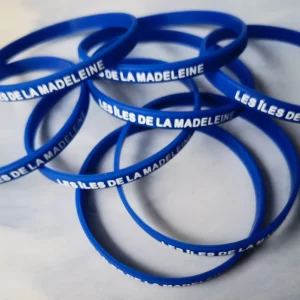 egen promotions cheap pack thin wristbands 6mm width with print written custom silicone bracelets ads