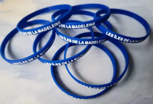 egen promotions cheap pack thin wristbands 6mm width with print written custom silicone bracelets ads