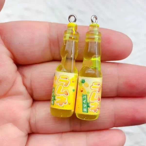 10pcs plastic pop cola soda drinks beverages charms juice alcohol lemonade bottle resin pendants for jewelry making mini crafts