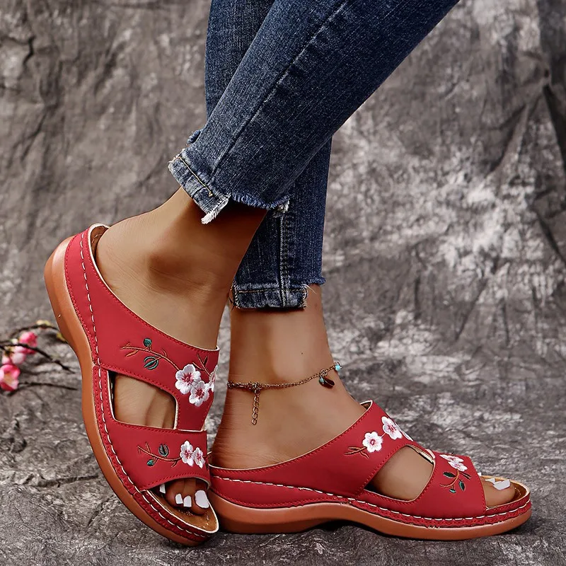 Women Slippers Embroider Flowers Leather Woman Sandals 2023 Outdoor Light Casual Wedges Slippers Slip on Summer Shoes for Women-5