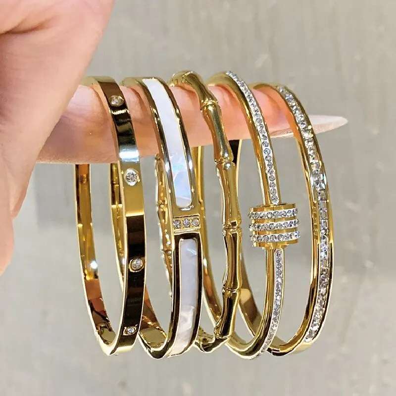 1pc Titanium Steel Gold Bracelet, Fashionable Classic Style, Stainless Steel Bracelet,Inlaid With Zircon,For Womens Daily Wear-2
