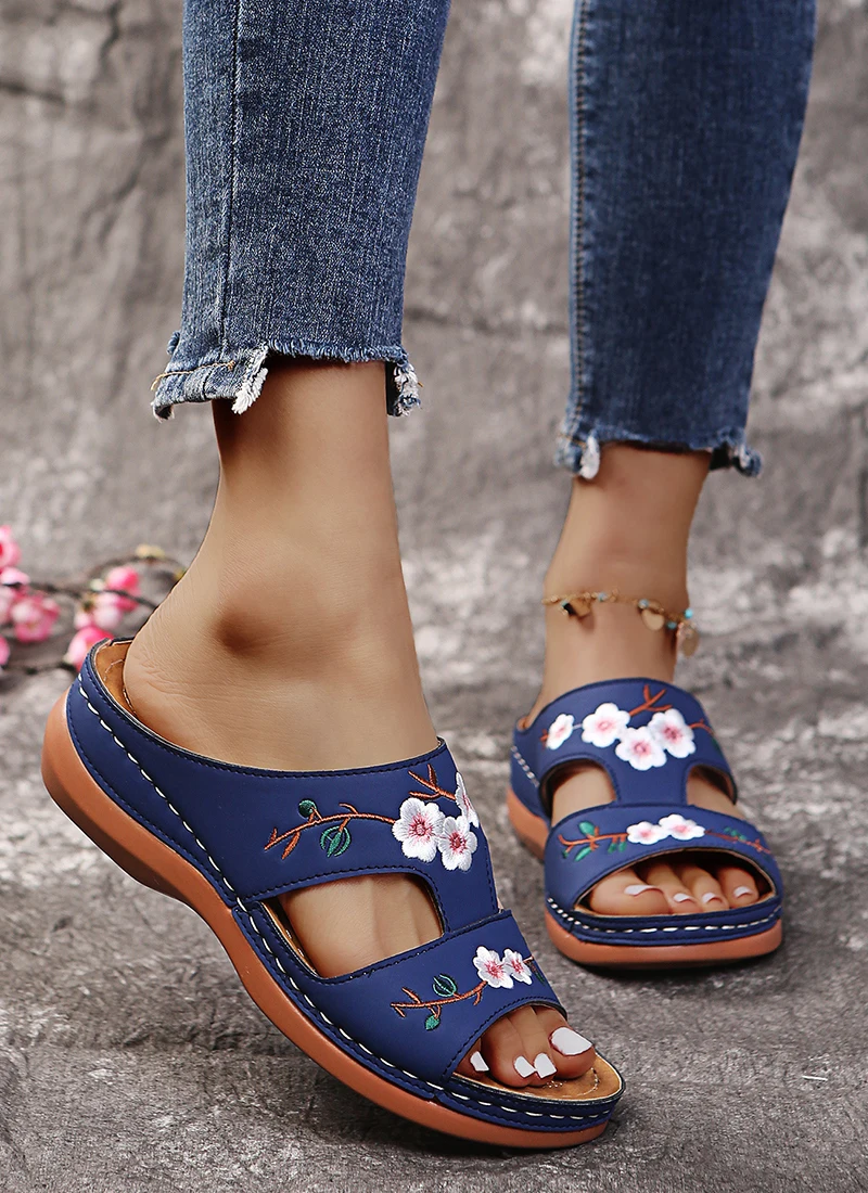 Women Slippers Embroider Flowers Leather Woman Sandals 2023 Outdoor Light Casual Wedges Slippers Slip on Summer Shoes for Women-6