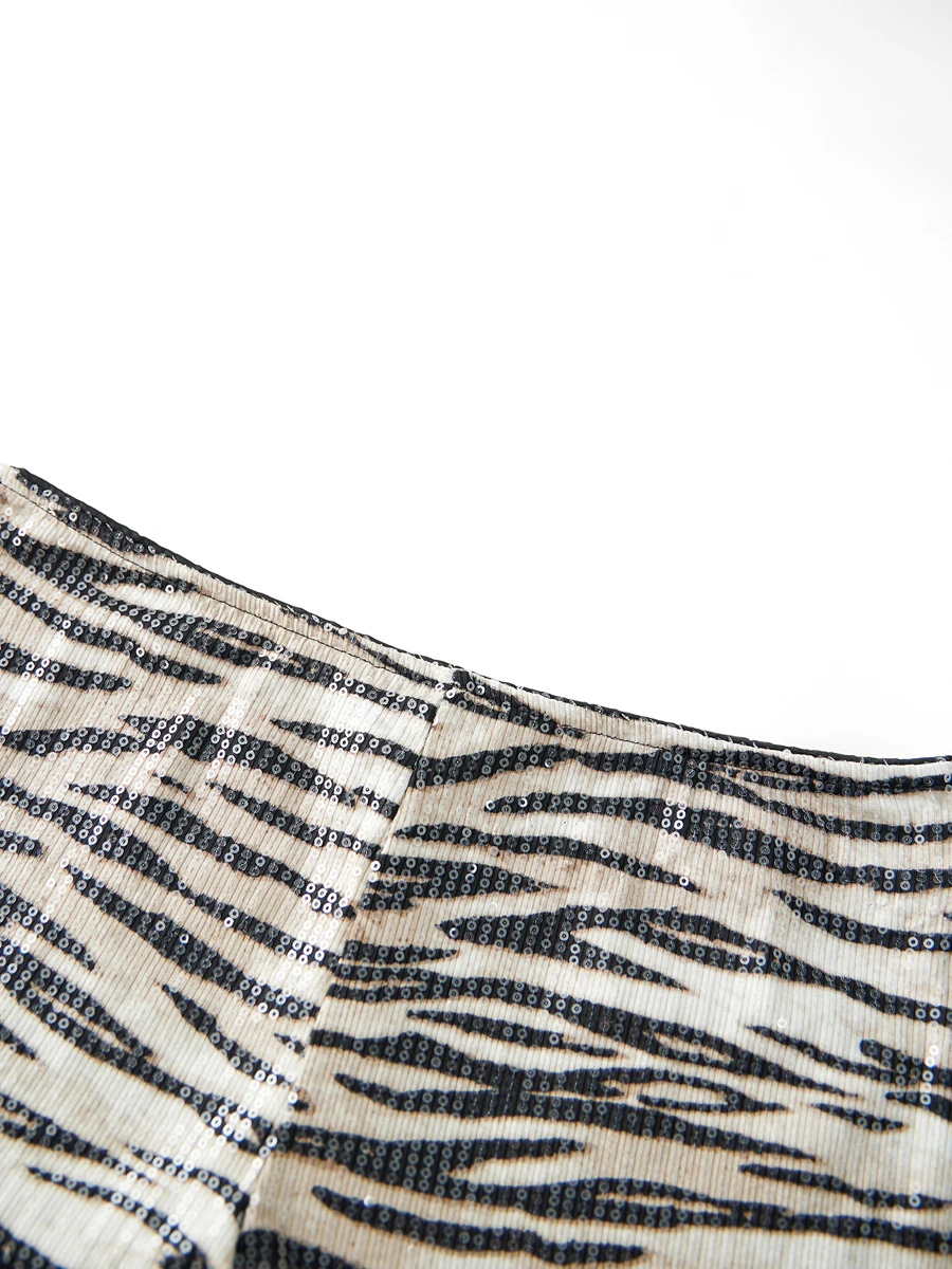 Women s Sexy Leopard Print High Waist Shorts with Sequins for Nightclub Party and Streetwear Fashion-2