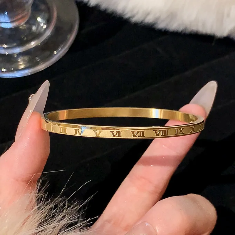 1pc Titanium Steel Gold Bracelet, Fashionable Classic Style, Stainless Steel Bracelet,Inlaid With Zircon,For Womens Daily Wear-12