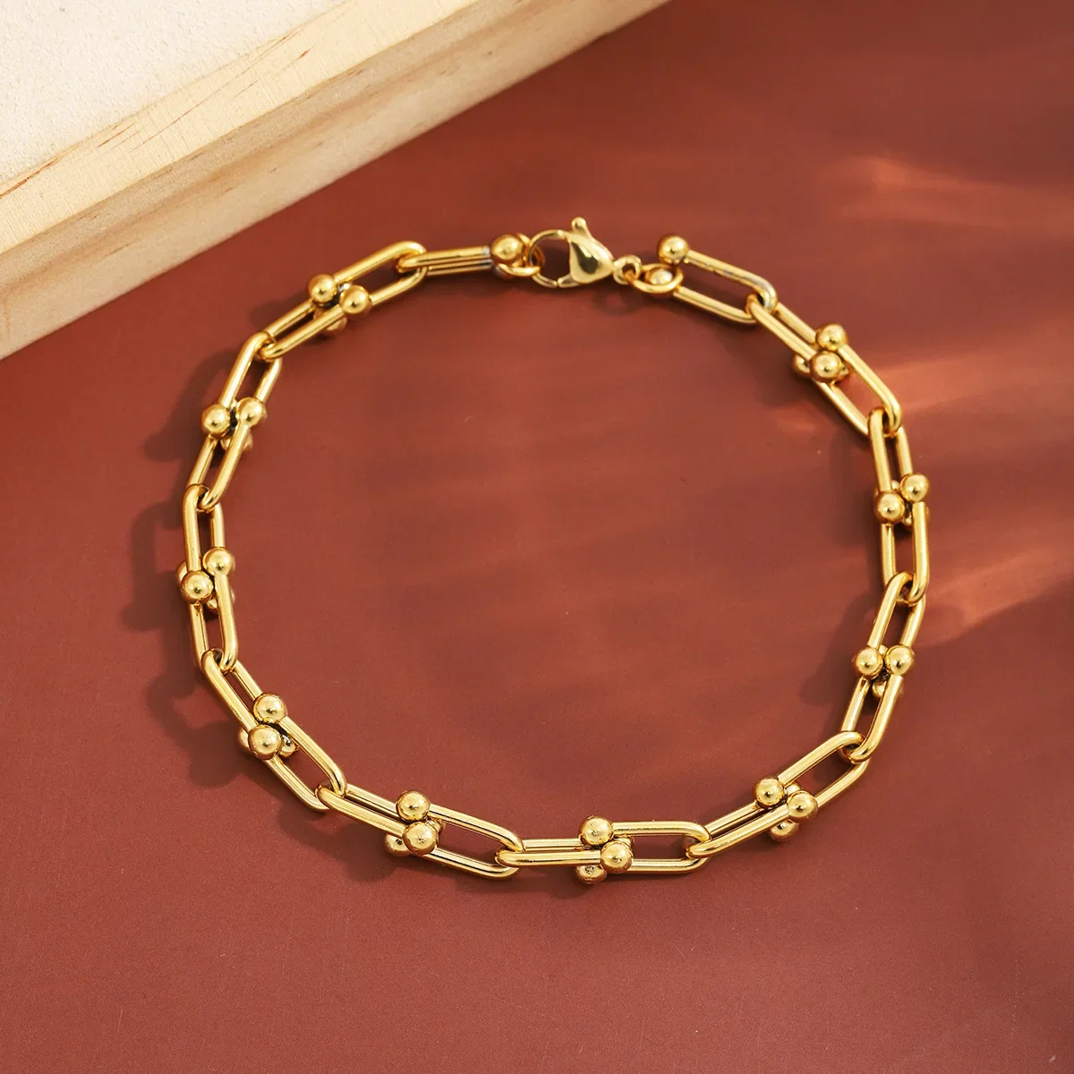 New Style Stainless Steel U-Shaped Hoof Chain Bracelet For Men And Women Fashionable Jewelry Wholesale Cross-Border Supply-2 New Style Stainless Steel U-Shaped Hoof Chain Bracelet For Men And Women Fashionable Jewelry Wholesale Cross-Border Supply-2