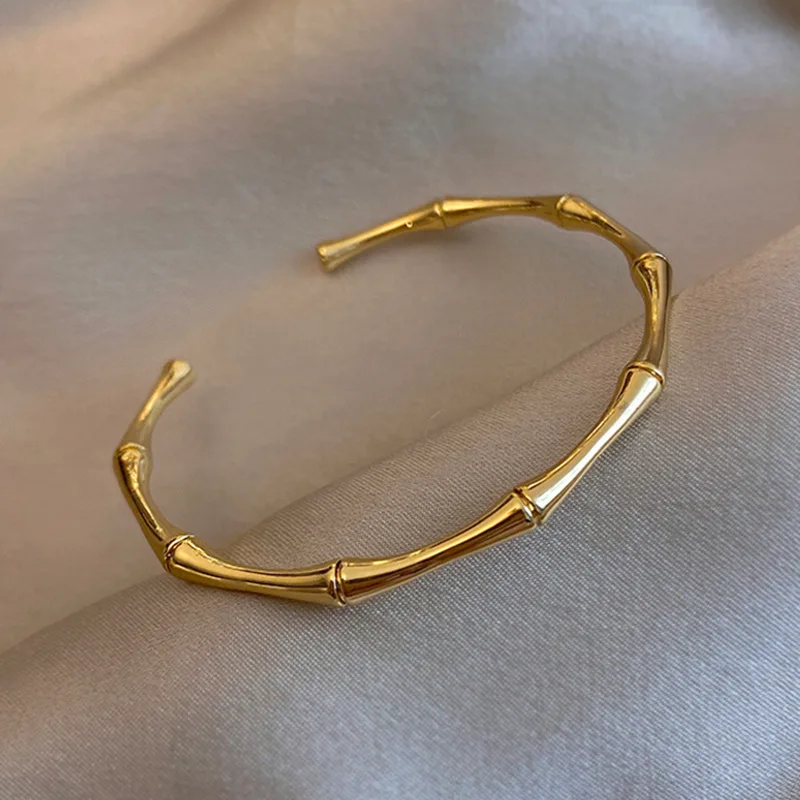 1pc Titanium Steel Gold Bracelet, Fashionable Classic Style, Stainless Steel Bracelet,Inlaid With Zircon,For Womens Daily Wear-9