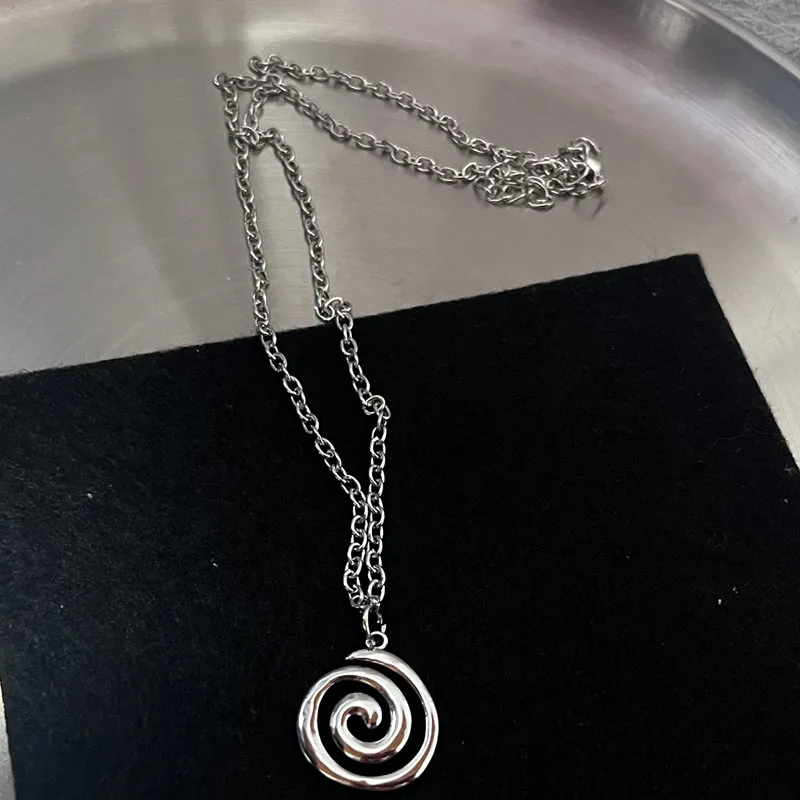 Y2K Flail Fire Heart Teeth Pendant Necklace for Women Men Charm Necklace Grunge Punk Fashion Jewelry ﻿-4