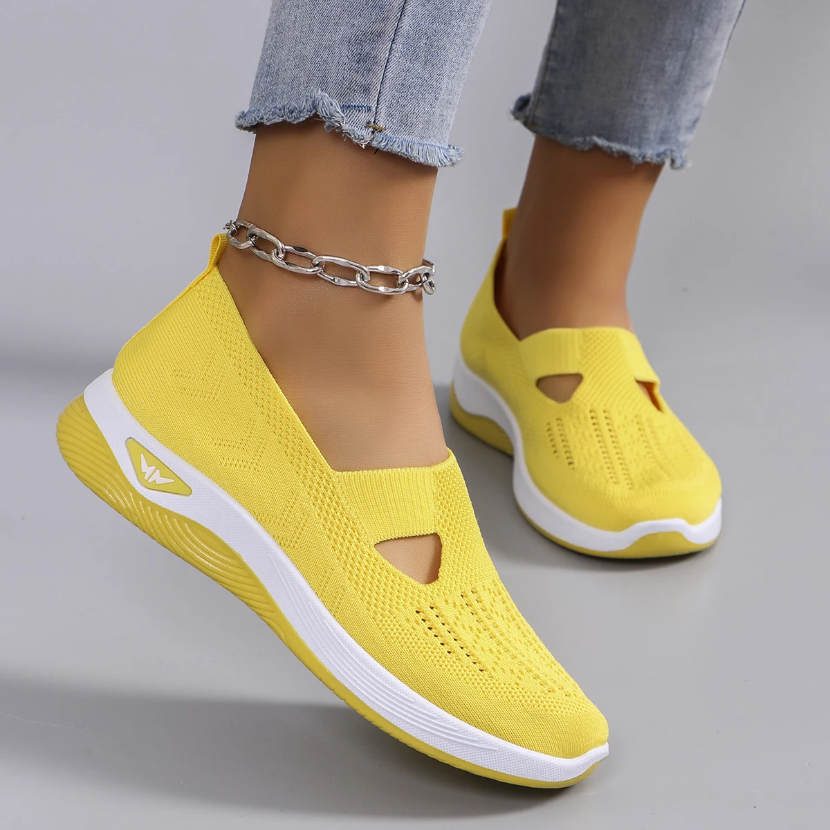 Spring new women's sports shoes, fashionable, breathable, lightweight, non-slip, wear-resistant, casual sports shoes, flat shoes-32