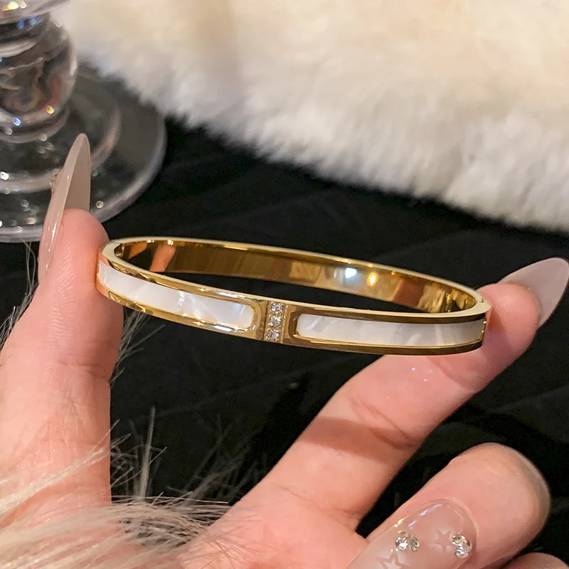 1pc Titanium Steel Gold Bracelet, Fashionable Classic Style, Stainless Steel Bracelet,Inlaid With Zircon,For Womens Daily Wear-15